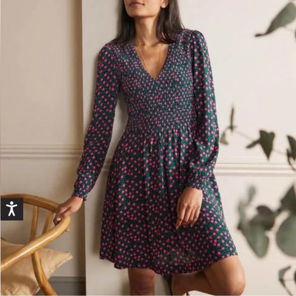 Boden pink green navy rambling ditsy floral V neck smocked long sleeve dress 12
